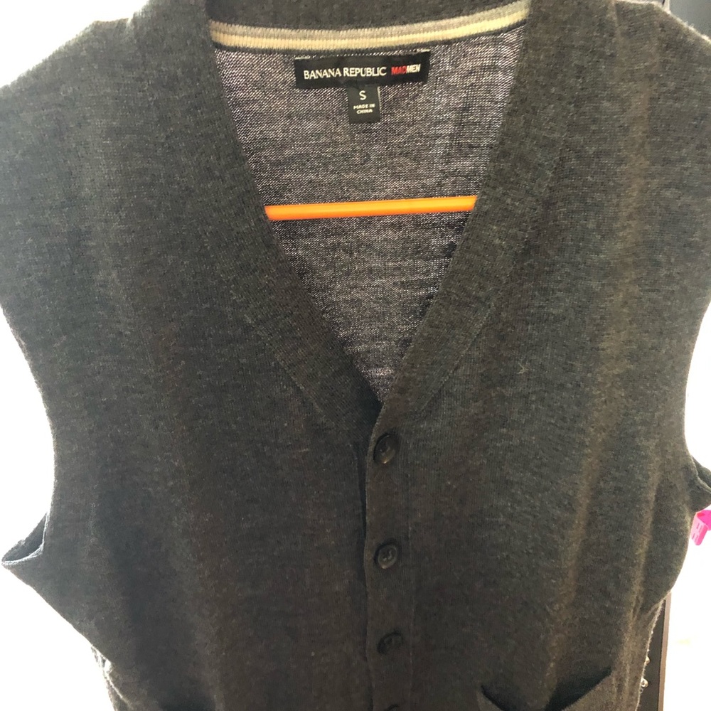 Men’s sweater vest